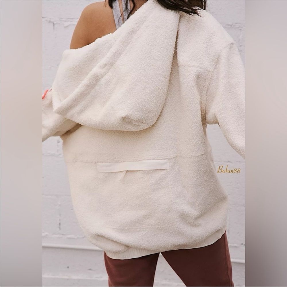 Free People Cream Teddy Pullover Jacket with Pink Accent - Picture 2 of 10